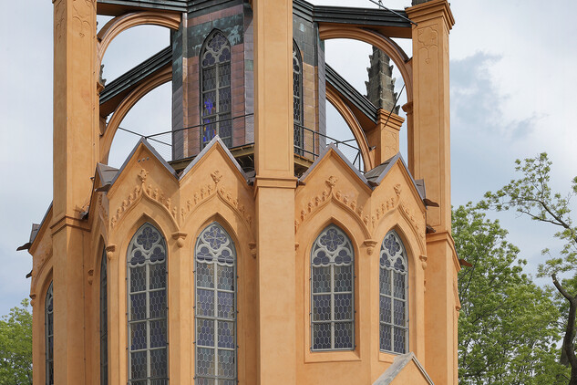 Opravený Novogotický templ v Krásném Dvoře přivítá první návštěvníky